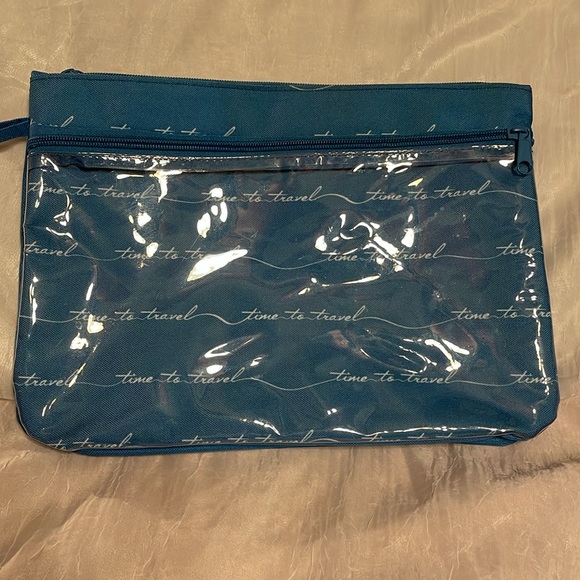Morgan Home- Travel/makeup bag, blue colored w/white lettering & strap - Picture 3 of 13